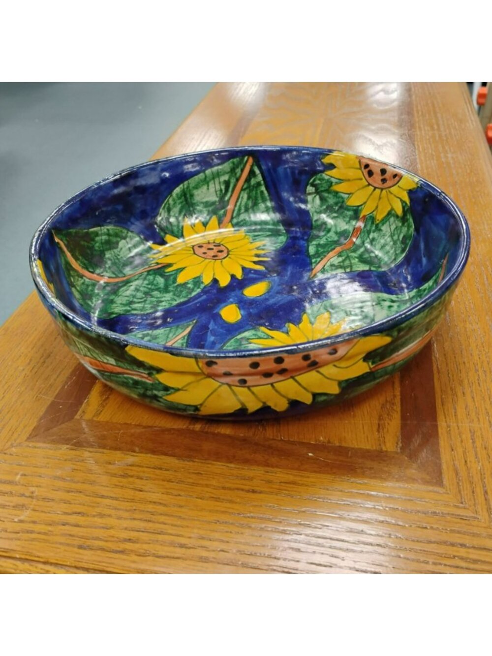 Vintage Mexican Folk Art Sunflower Serving Bowl, Hand-Painted Talavera Pottery - Picture 10 of 10